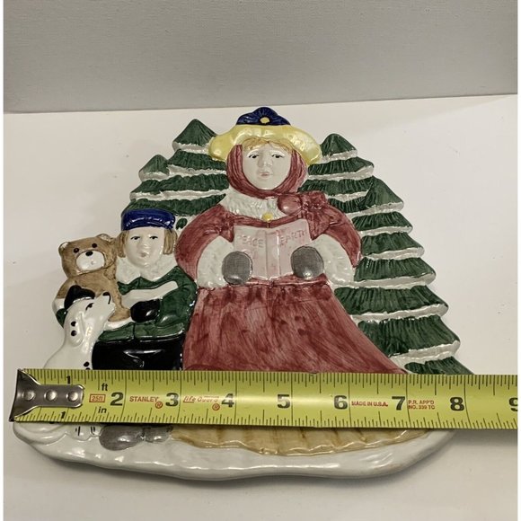 Vtg Fitz Floyd Omnibus Christmas Caroler Plate 3D Lady Child Teddy Bear Dog READ - Picture 11 of 11